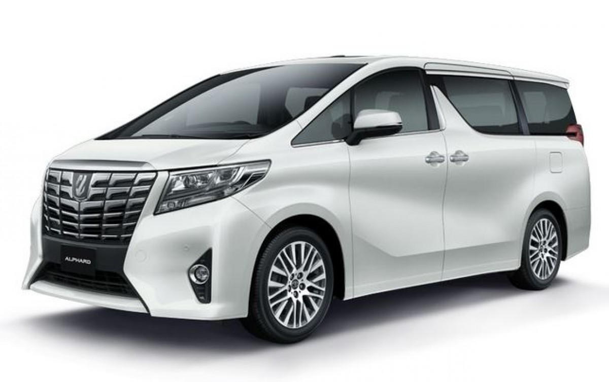 Toyota alphard 2020 года